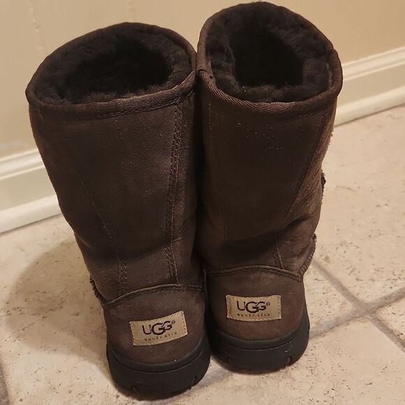 Ugg Classic Short Dark Brown Suede & Shearling Boots "Sundance II" Size 9 - Picture 6 of 11